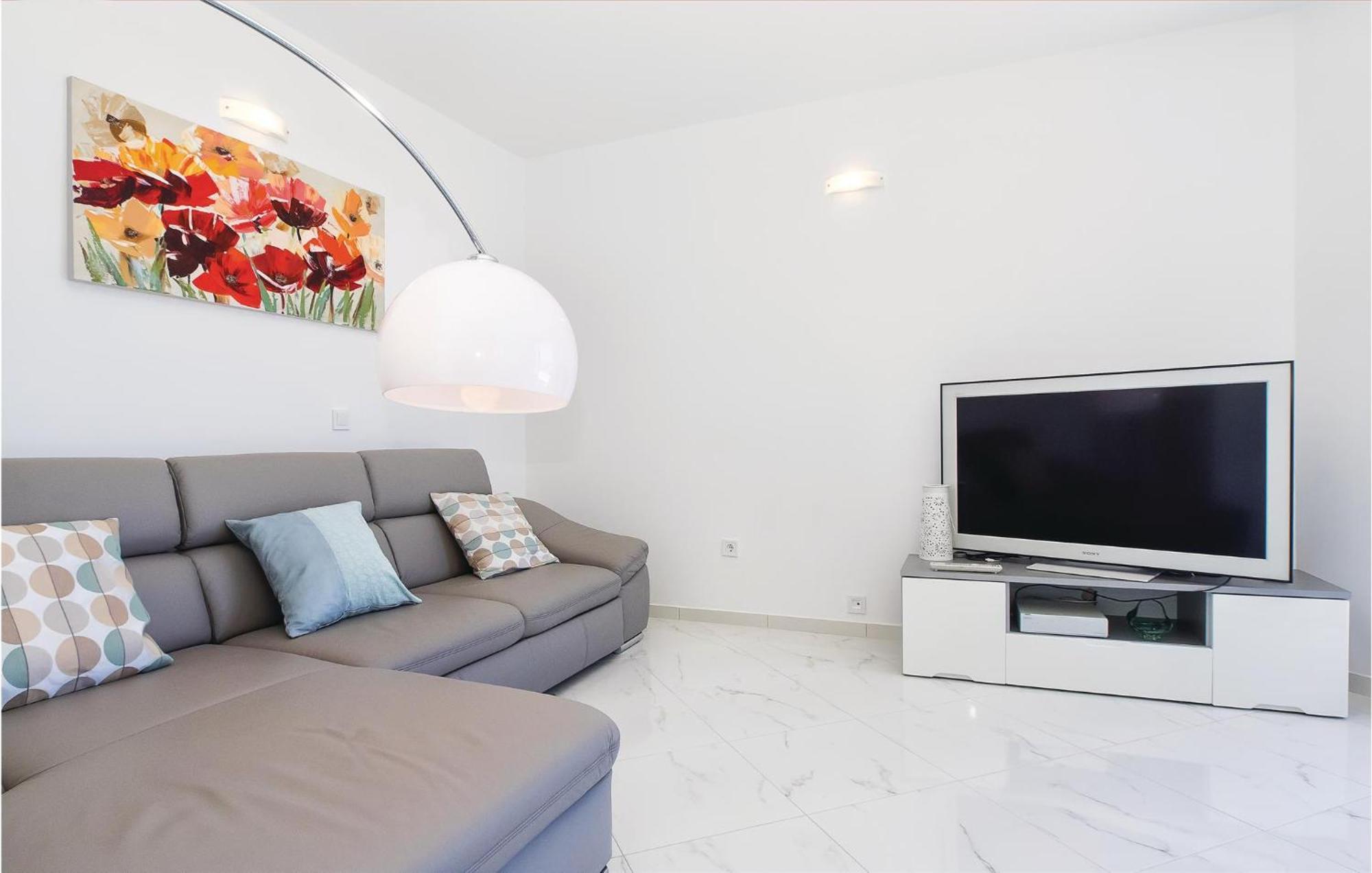 Beautiful Home In Pisak With Wifi מראה חיצוני תמונה