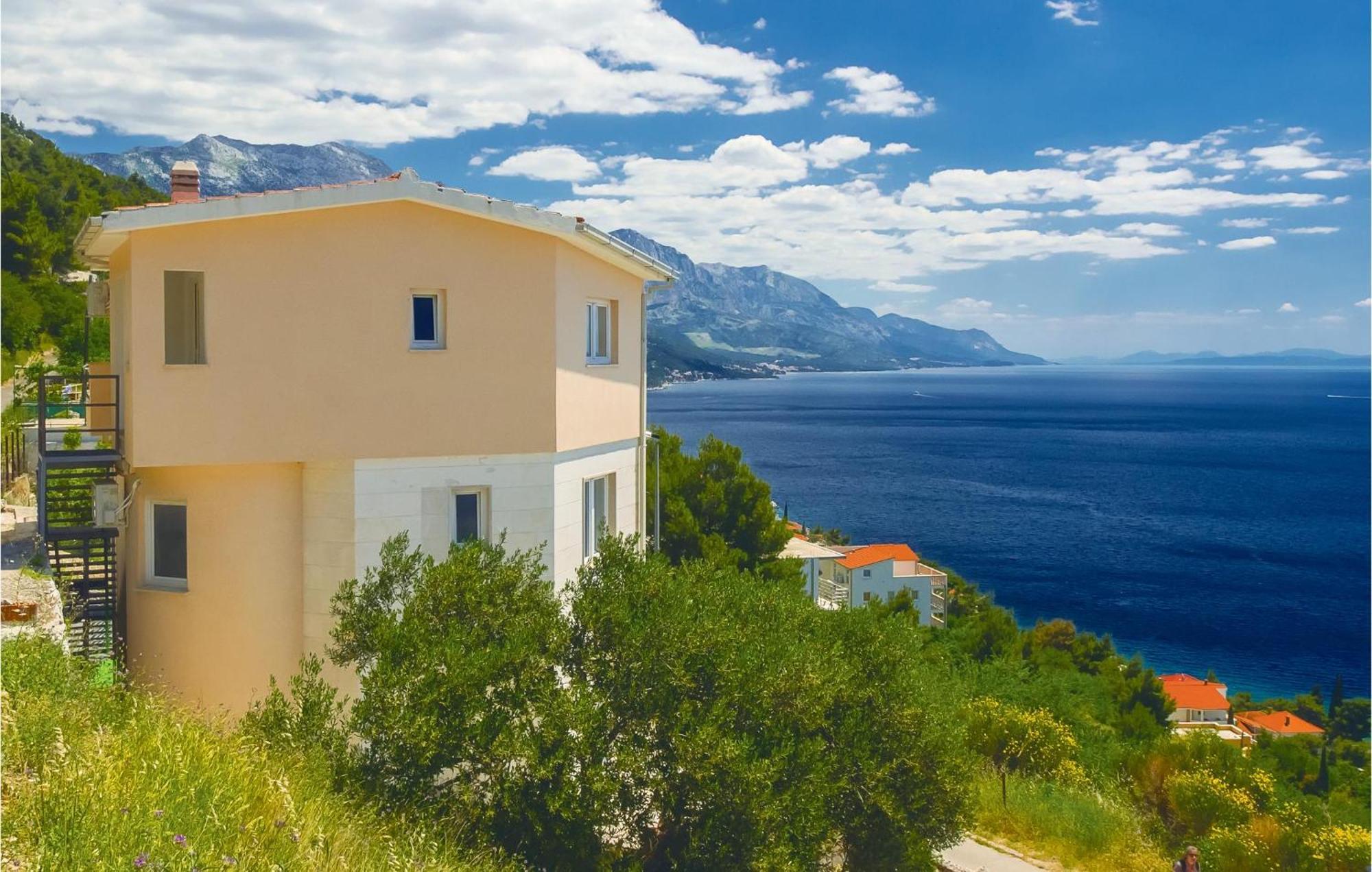 Beautiful Home In Pisak With Wifi מראה חיצוני תמונה
